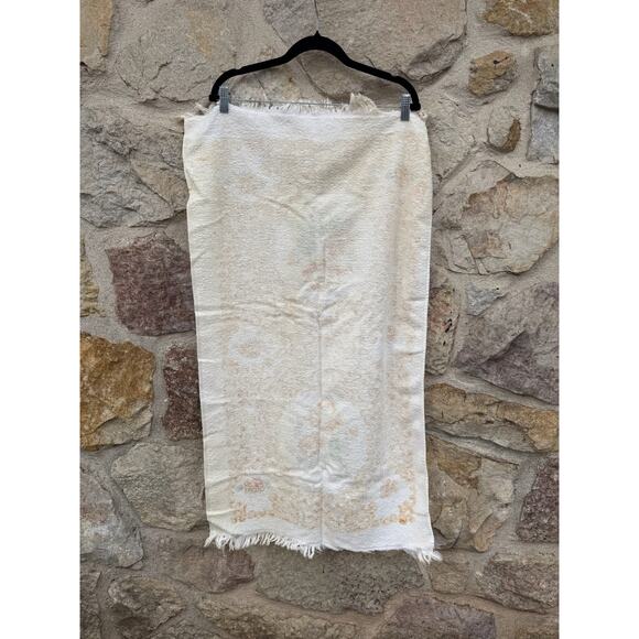 Vintage cannon yellow and gold rose bath towel - Picture 12 of 12